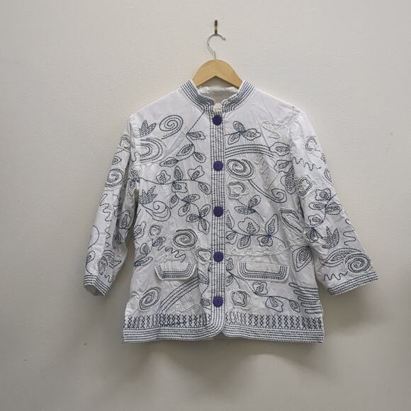 Norm Thompson embroidered blue and white button down jacket size XL - Picture 2 of 7